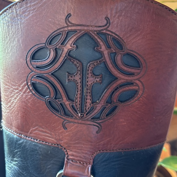 Black &  Brown Frye Boots size 8 1/2   Excellent Used Condition - Picture 6 of 14